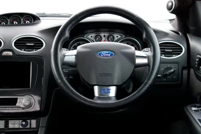 Testigos del Ford Focus 2022: significado, causas y soluciones