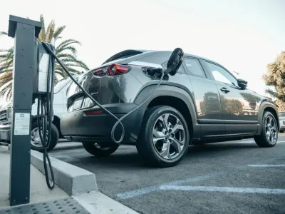 Testigos del MG ZS EV 2022: guia completa del SUV electrico