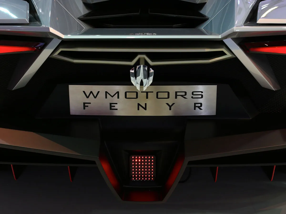 Fenyr SuperSport de W Motors