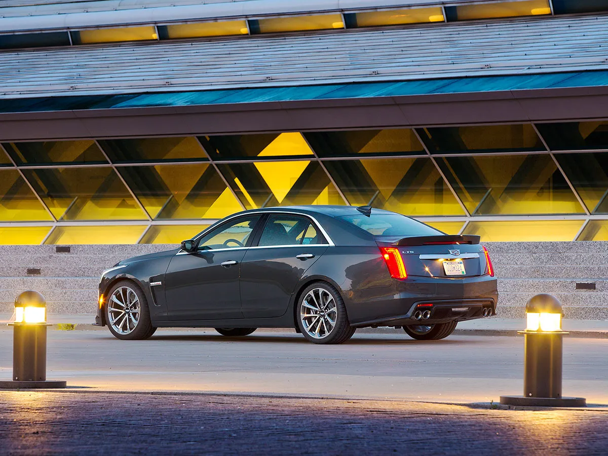 Interior del Cadillac CTS-V