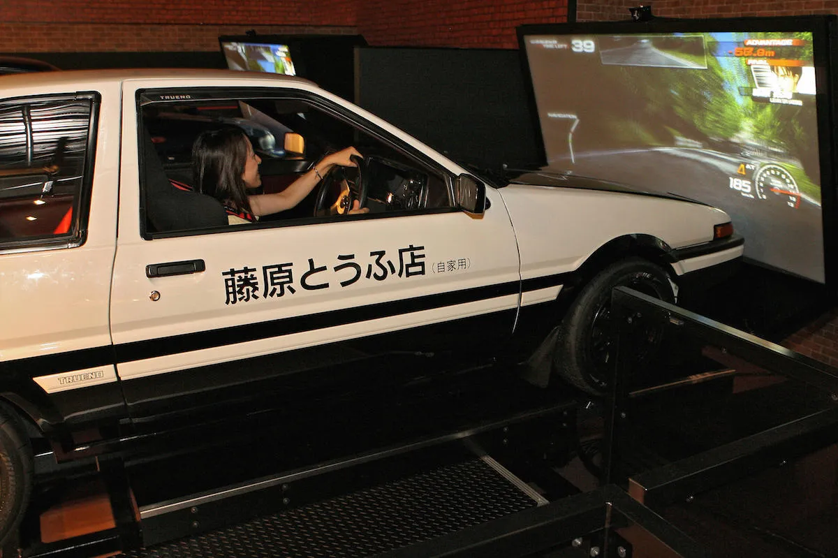 Dorifto: Descubre la experiencia real de los autos del juego arcade Initial D en movimiento