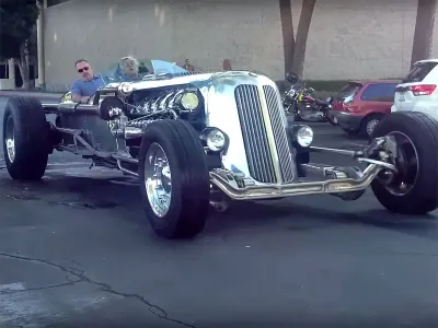 Descubre las 8 curiosidades más sorprendentes del último episodio de Jay Leno's Garage