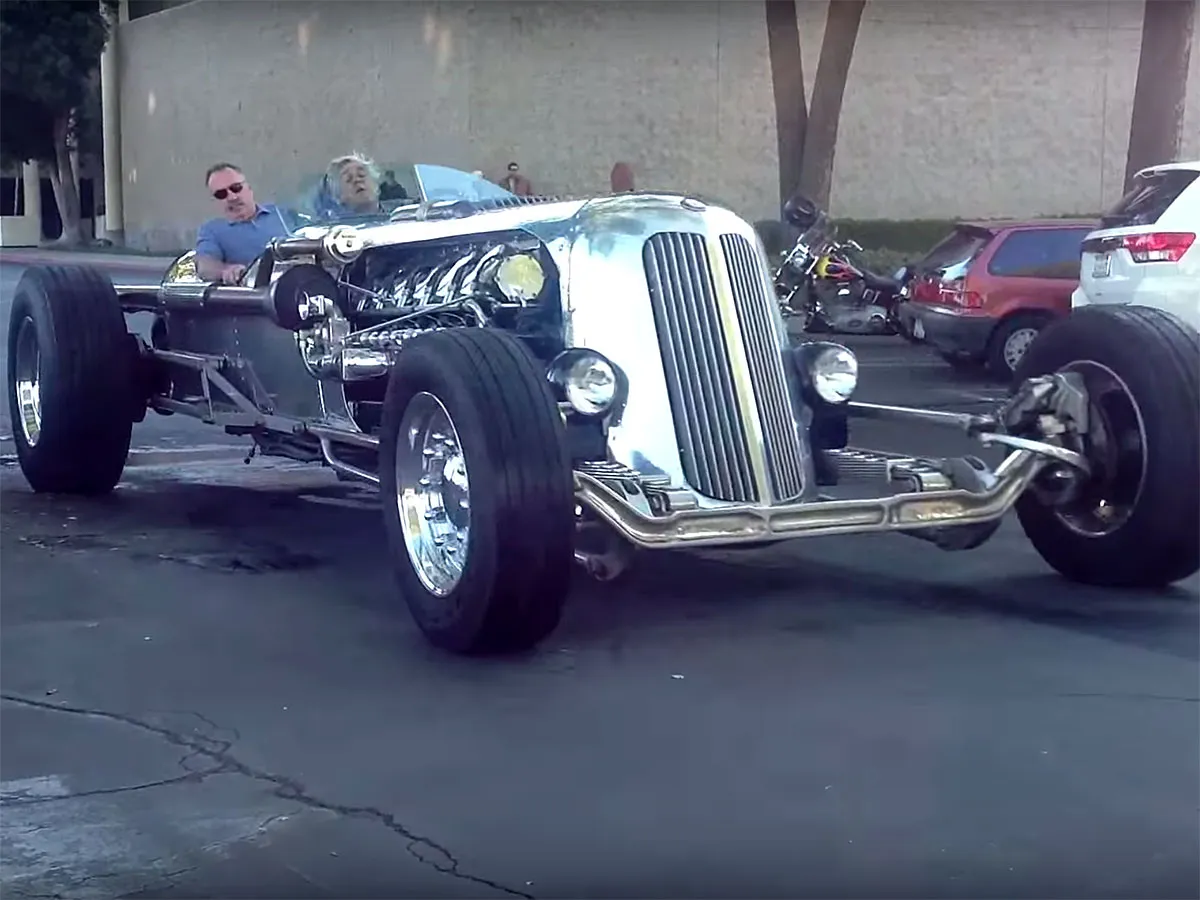 Descubre las 8 curiosidades más sorprendentes del último episodio de Jay Leno's Garage