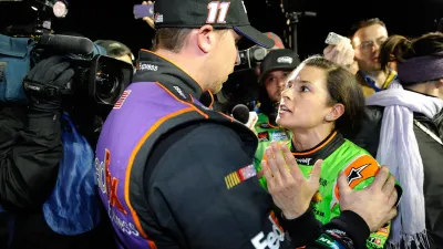 Los momentos más emocionantes de la Copa Sprint NASCAR 2015: ¡Revive la emoción de la temporada!