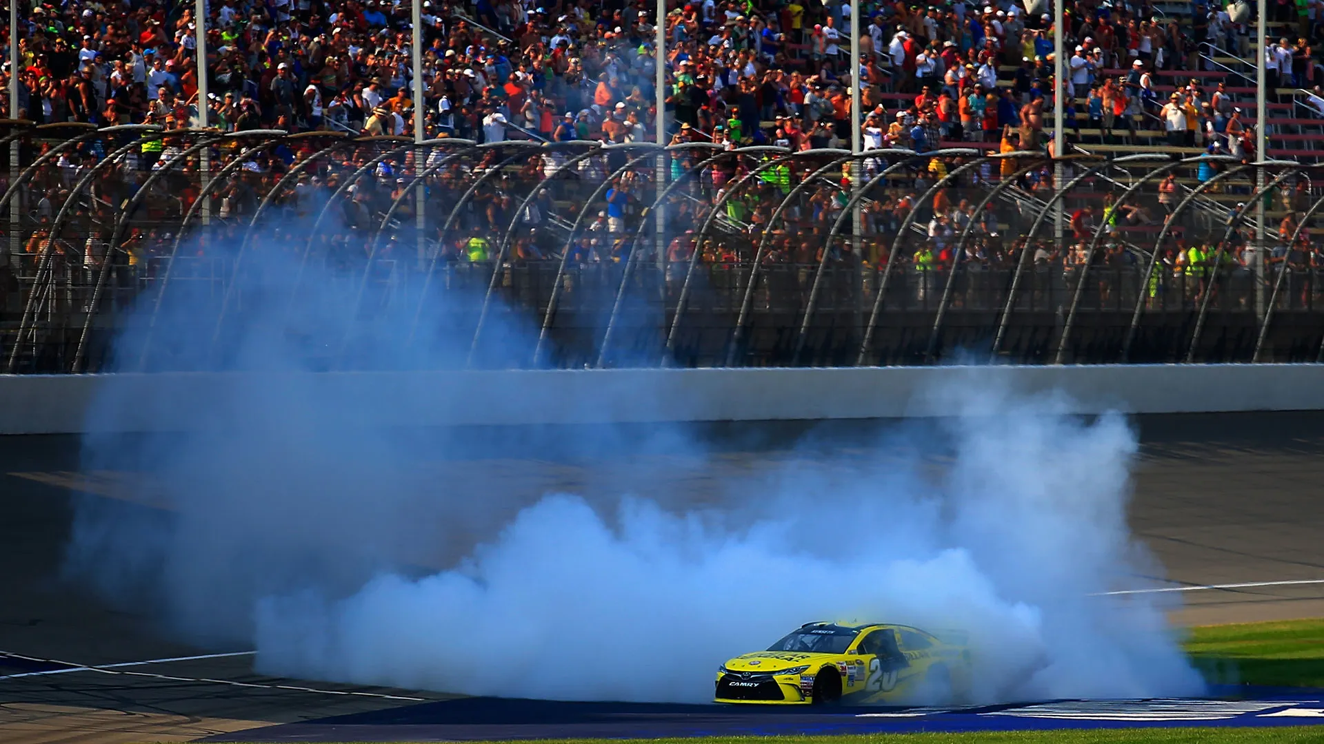nascarmoments2015_ss_5.jpg