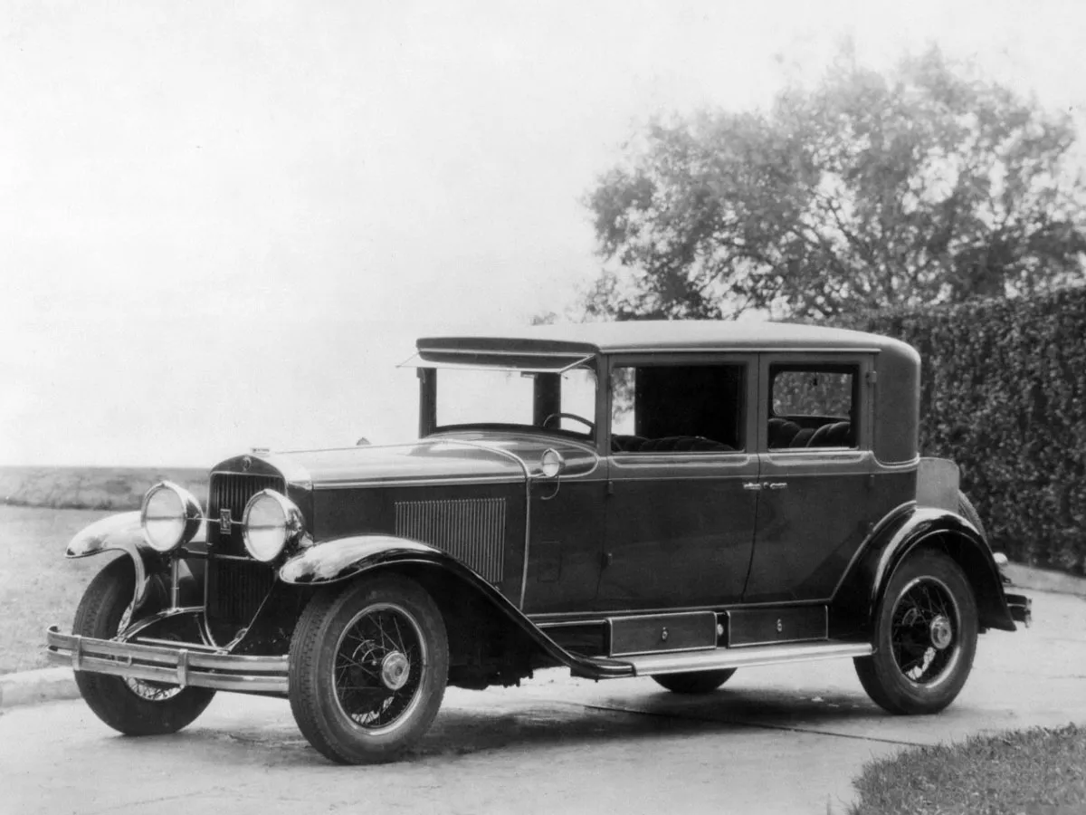 Cadillac V8 Town Sedán 1928