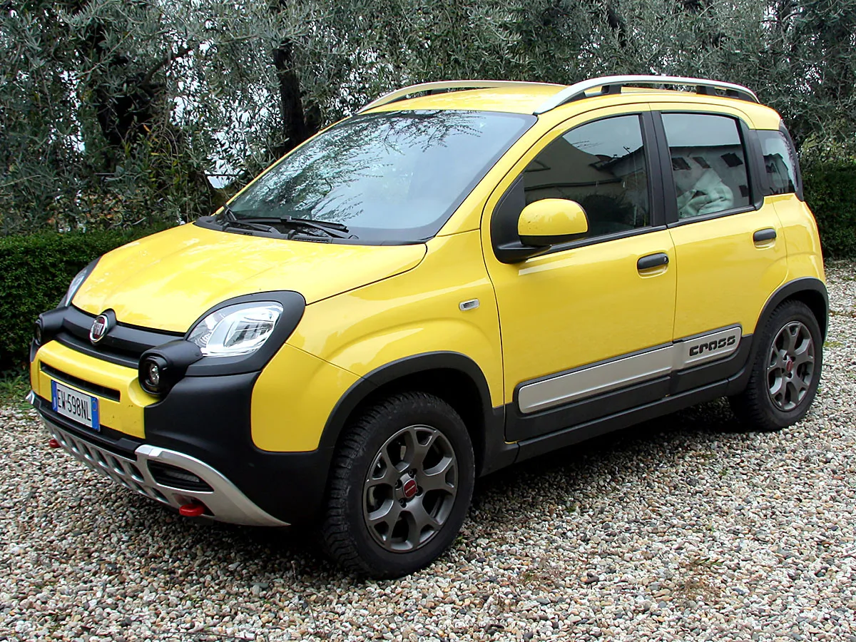Fiat Panda: por qué sigue siendo uno de los coches más prácticos para viajar por Italia