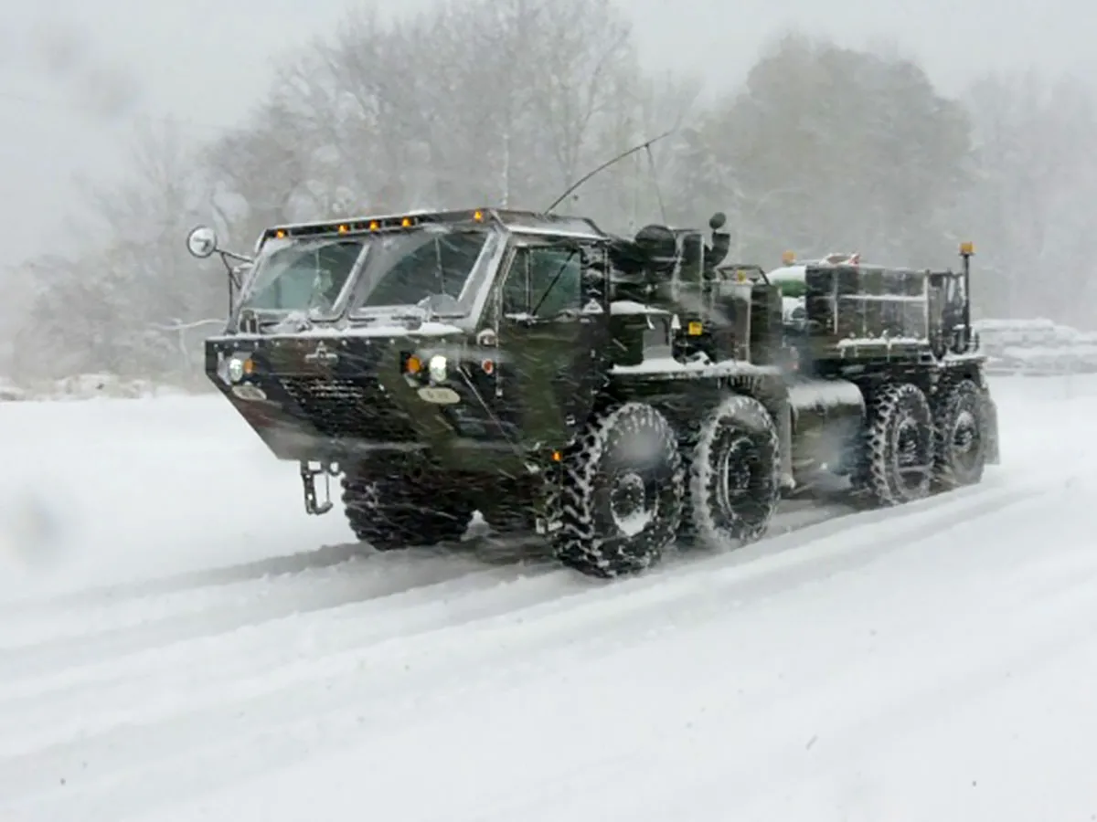 Vehículo de apoyo Oshkosh de la Guardia Nacional de Estados Unidos