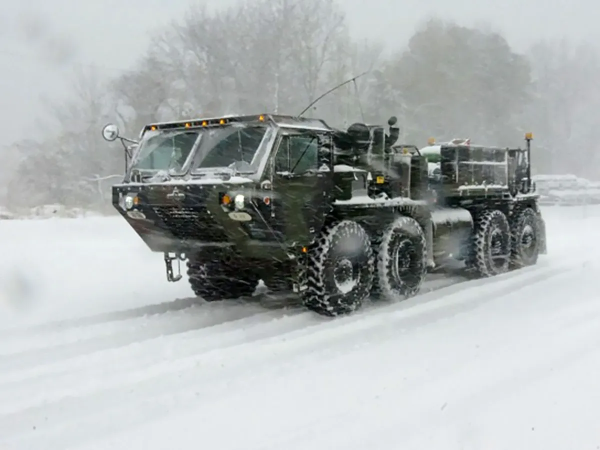 Vehículo de apoyo Oshkosh de la Guardia Nacional de Estados Unidos